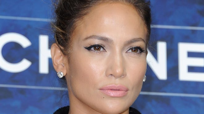 JENNIFER LOPEZ WATCHDOG PIC.jpg